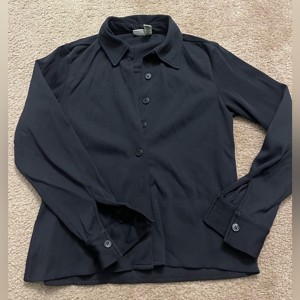 NWOT Women’s Black Button-Up Collared Top